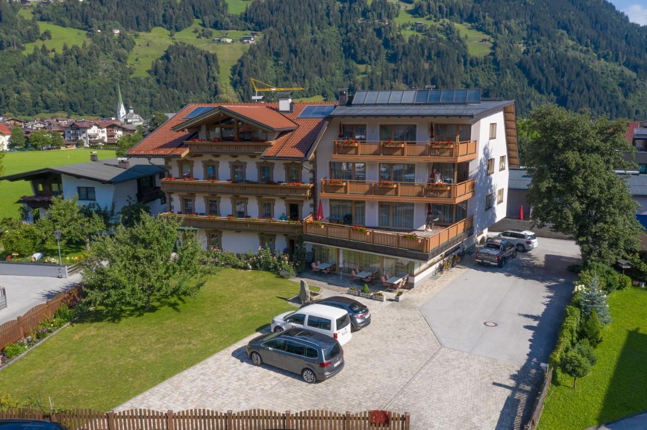 Hotel Garni Elisabeth เซลล์ อัม ซิลลา ภายนอก รูปภาพ