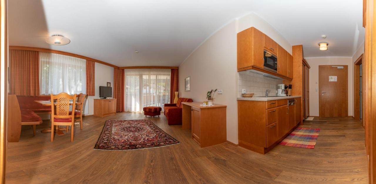 Hotel Garni Elisabeth เซลล์ อัม ซิลลา ภายนอก รูปภาพ