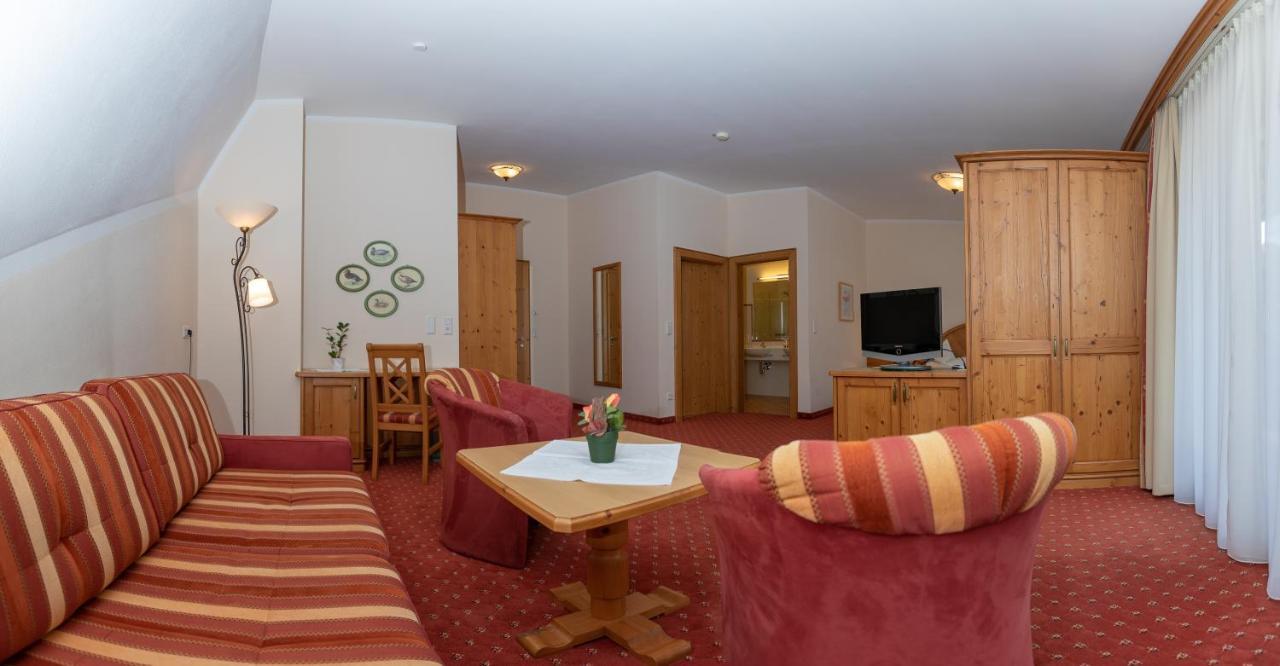 Hotel Garni Elisabeth เซลล์ อัม ซิลลา ภายนอก รูปภาพ