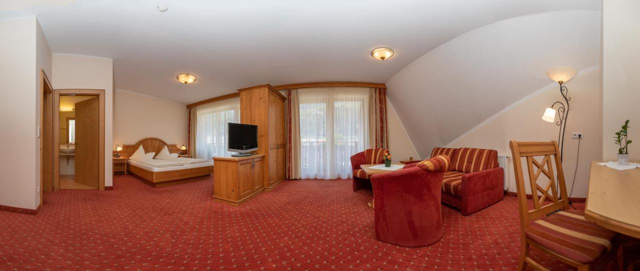 Hotel Garni Elisabeth เซลล์ อัม ซิลลา ภายนอก รูปภาพ