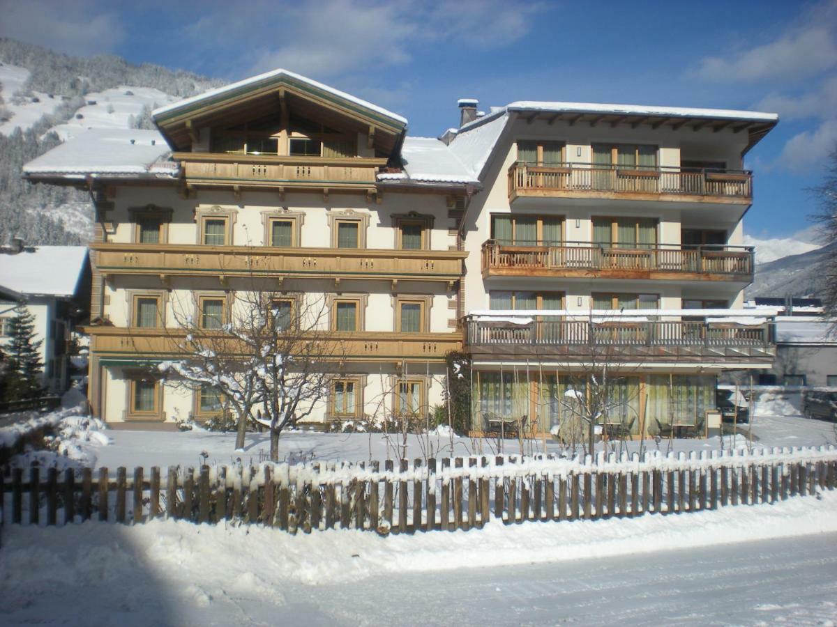 Hotel Garni Elisabeth เซลล์ อัม ซิลลา ภายนอก รูปภาพ
