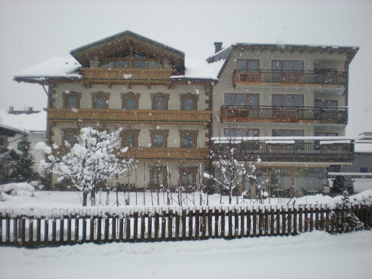 Hotel Garni Elisabeth เซลล์ อัม ซิลลา ภายนอก รูปภาพ