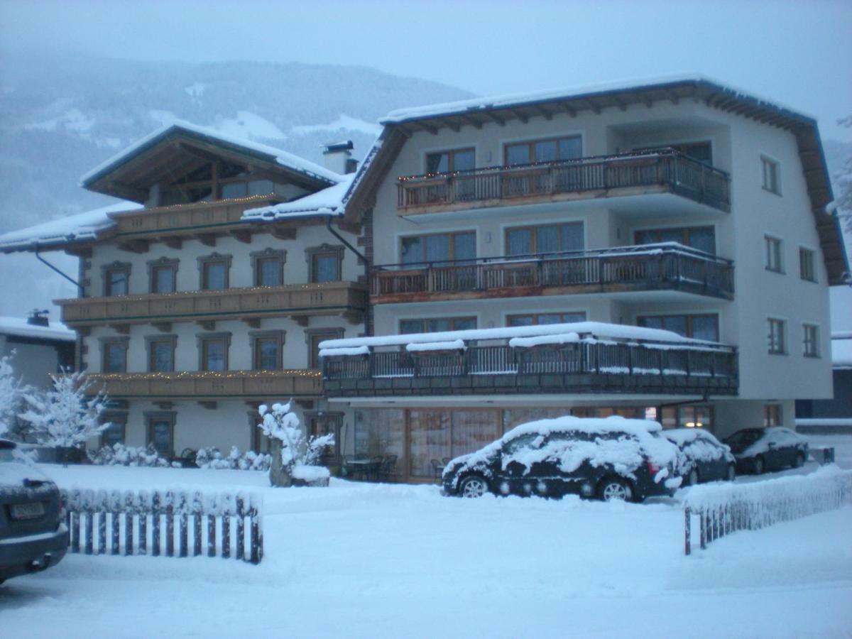 Hotel Garni Elisabeth เซลล์ อัม ซิลลา ภายนอก รูปภาพ