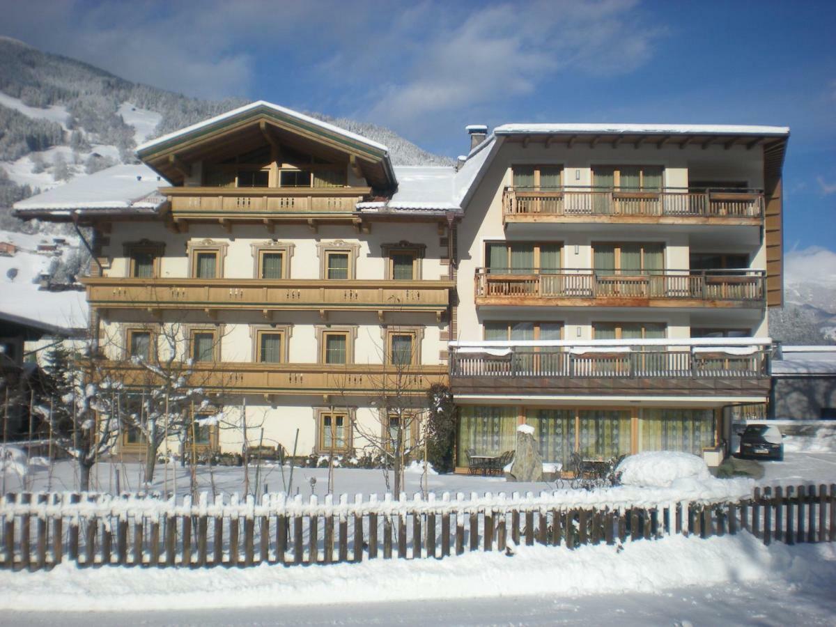 Hotel Garni Elisabeth เซลล์ อัม ซิลลา ภายนอก รูปภาพ